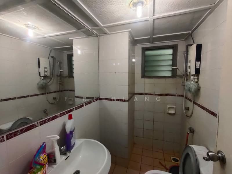 Condominium for Sale at Greenpark - Fire Phang - Bathroom - PropertyGuru.com.my