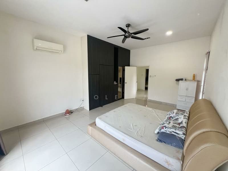 2-storey Terraced House for Sale in Taman Seri Austin (Tebrau) - Nicole Tan - Bedroom - PropertyGuru.com.my
