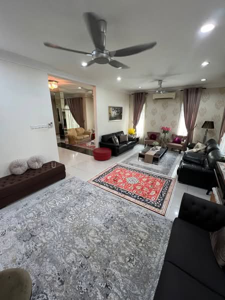 Semi-Detached House for Sale in Puncak Bangi (Bandar Baru Bangi) - Mu'izz Halim - Living Room - PropertyGuru.com.my