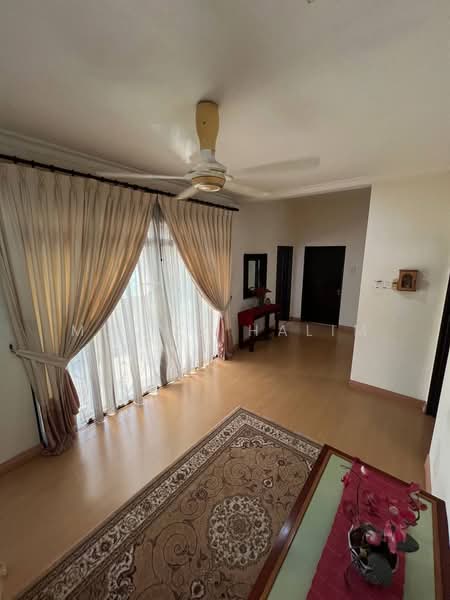 Semi-Detached House for Sale in Puncak Bangi (Bandar Baru Bangi) - Mu'izz Halim - Living Room - PropertyGuru.com.my