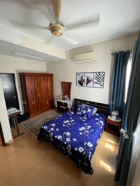 Semi-Detached House for Sale in Puncak Bangi (Bandar Baru Bangi) - Mu'izz Halim - Bedroom - PropertyGuru.com.my