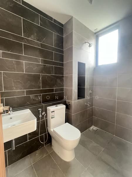 Eco Botanic untuk Untuk Disewa - RM 3,600 /bulan, Mac 2026 - Bathroom - PropertyGuru.com.my