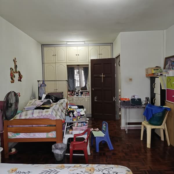 2-storey Terraced House for Sale in Taman BDC (Kuching) - Sherene Kok - Bedroom - PropertyGuru.com.my