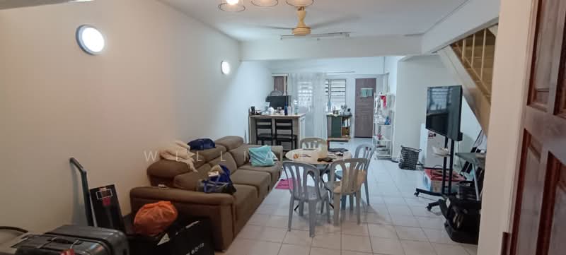 2-storey Terraced House for Rent in SS19 (Subang Jaya) - William Pua - Living Room - PropertyGuru.com.my