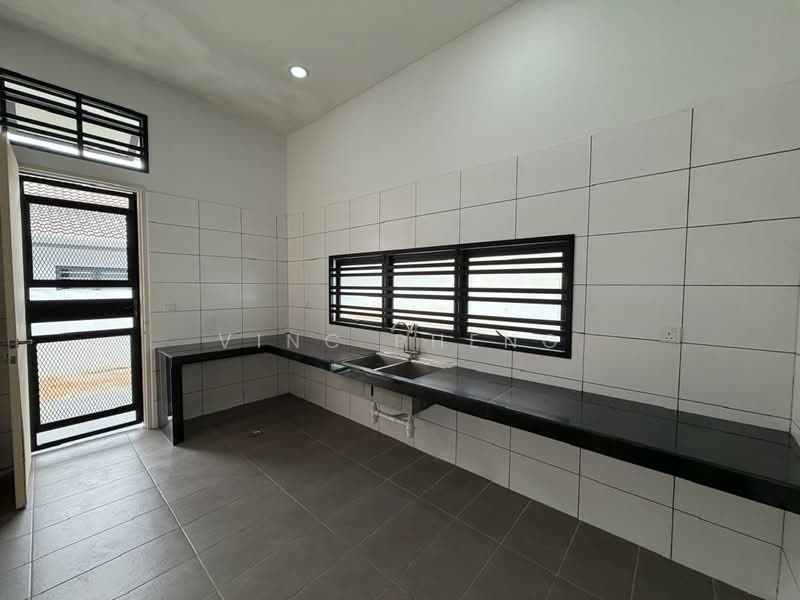 Krubong untuk Untuk Disewa - RM 1,500 /bulan, Mac 2026 - Kitchen - PropertyGuru.com.my
