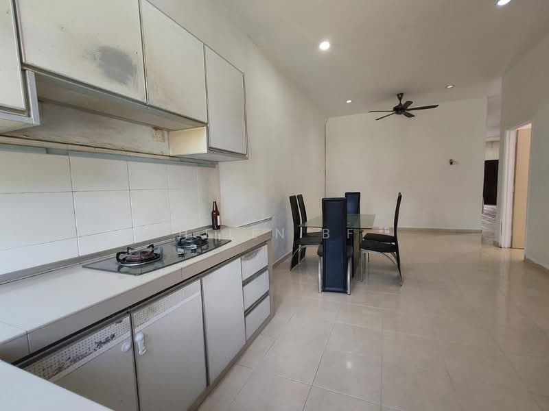 Rumah Teres 1 Tingkat untuk Disewa di Taman Rembia Perkasa (Rembia) - Helen BF - Kitchen - PropertyGuru.com.my