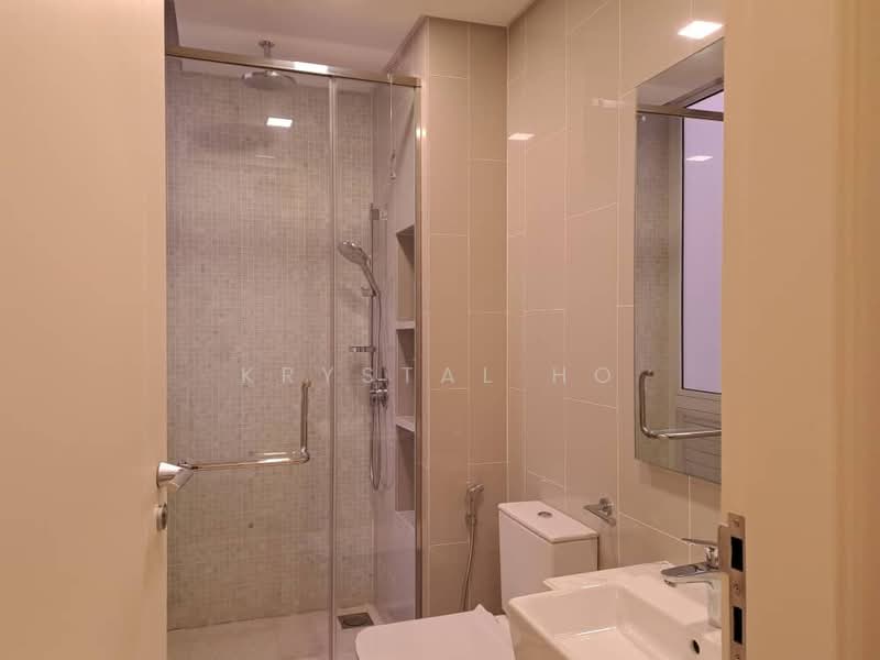 4-storey Terraced House for Sale in Johor Bahru (Johor) - Krystal Ho - Bathroom - PropertyGuru.com.my