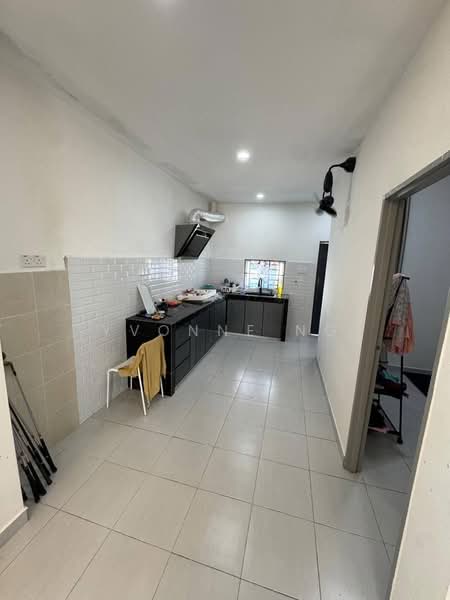 2-storey Terraced House for Rent in Taman Pulai Mutiara (Iskandar Puteri (Nusajaya)) - Yvonne Ng - Kitchen - PropertyGuru.com.my