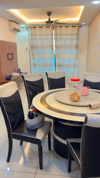 Larkin Heights untuk Untuk Disewa - RM 2,300 /bulan, Mac 2026 - Dining Room - PropertyGuru.com.my