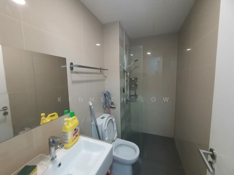Service Residence for Rent at United Point (Residensi Berpadu) - Kenneth Low - Bathroom - PropertyGuru.com.my