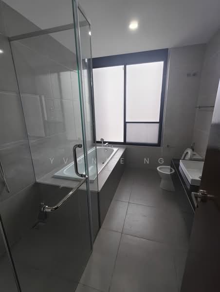 2-storey Terraced House for Rent in Puteri Harbour (Iskandar Puteri (Nusajaya)) - Yvonne Ng - Bathroom - PropertyGuru.com.my