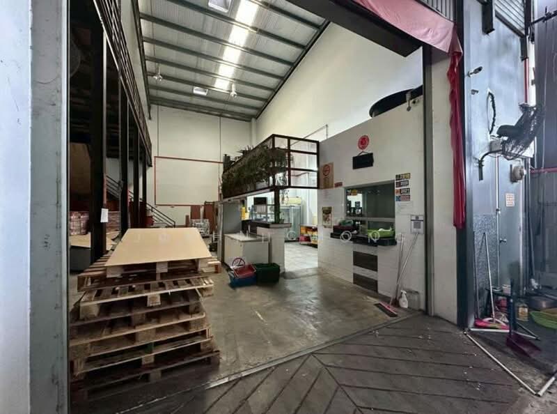 Dato Onn @ Kempas 1.5 Storey Cluster Factory For Sale untuk Untuk Dijual - RM 3,600,000, Mac 2026 - Interior - PropertyGuru.com.my