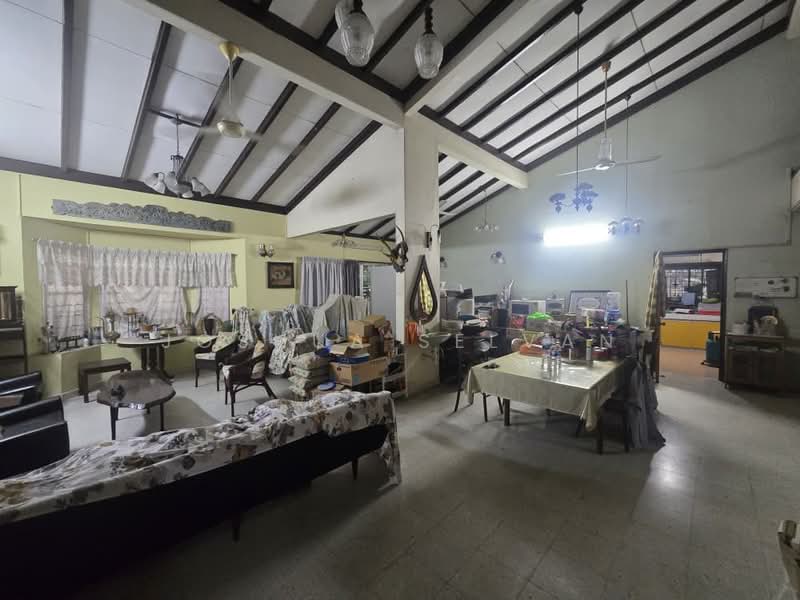 Bungalow for Sale in Bukit Damansara (Damansara Heights) - Joshua Selvan - Living Room - PropertyGuru.com.my