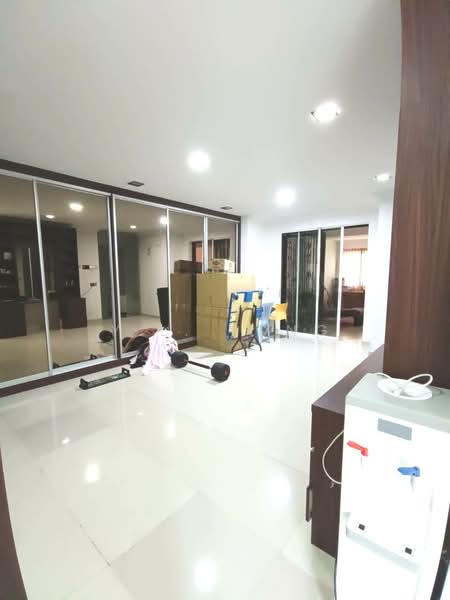 Bungalow for Sale in Klang (Selangor) - Y.L. Yong - Living Room - PropertyGuru.com.my