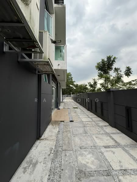 Semi-Detached House for Rent in Setia Tropika (Johor Bahru) - Ray Wong - Exterior - PropertyGuru.com.my