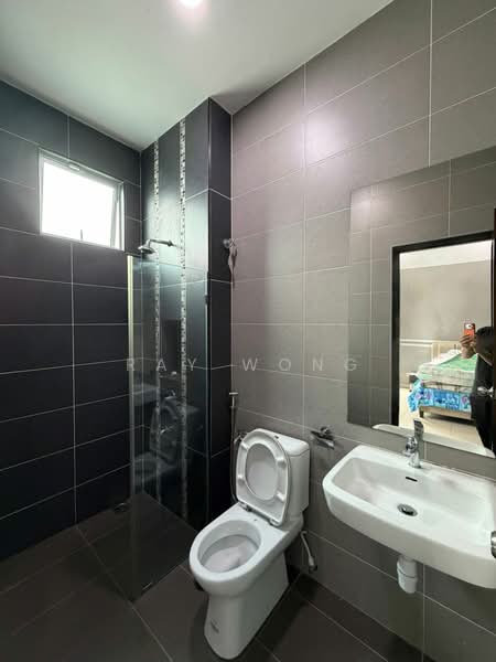 Semi-Detached House for Rent in Setia Tropika (Johor Bahru) - Ray Wong - Bathroom - PropertyGuru.com.my