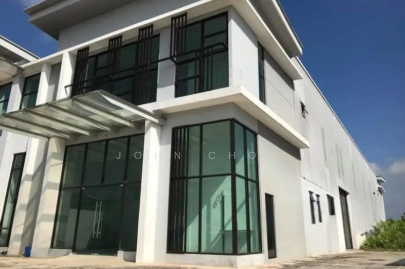 Setia Business Park 2 @ Dato Onn / Kempas 1.5 Storey Cluster Factory For Sale untuk Untuk Dijual - RM 2,500,000, Mac 2026 - Exterior - PropertyGuru.com.my