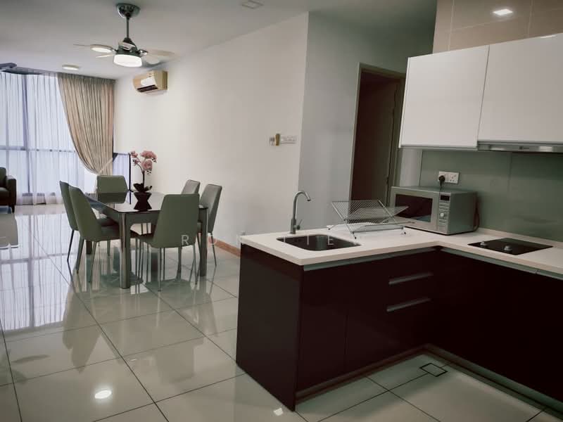Service Residence for Rent at KL Gateway Residences - Ron Liew - Dining Room - PropertyGuru.com.my