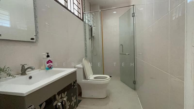 Bungalow for Sale in Setia Tropika (Johor Bahru) - Serene Teh - Bathroom - PropertyGuru.com.my