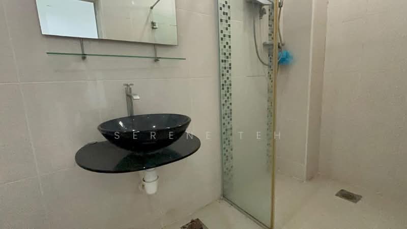 Bungalow for Sale in Setia Tropika (Johor Bahru) - Serene Teh - Bathroom - PropertyGuru.com.my