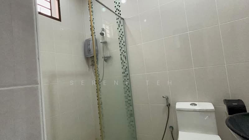 Bungalow for Sale in Setia Tropika (Johor Bahru) - Serene Teh - Bathroom - PropertyGuru.com.my