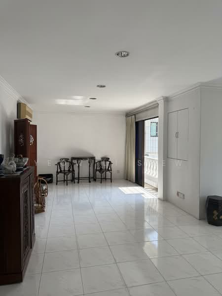 Taman Desa Bungalow Freehold untuk Untuk Dijual - RM 5,299,000, Mac 2026 - Living Room - PropertyGuru.com.my