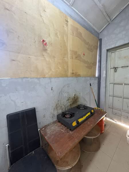 1-storey Terraced House for Rent in Taman Gaya (Ulu Tiram) - Li Wei - Interior - PropertyGuru.com.my