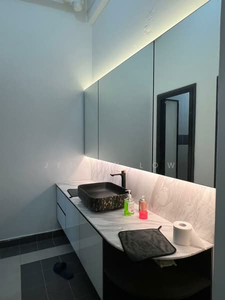 Shop / Office for Rent in Puchong (Selangor) - Jenson Low - Bathroom - PropertyGuru.com.my