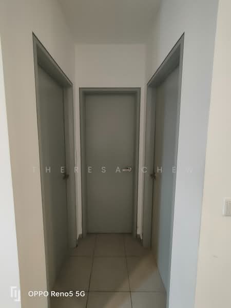 Apartment for Sale at Tangerine Suites - Theresa Chew - Corridor - PropertyGuru.com.my
