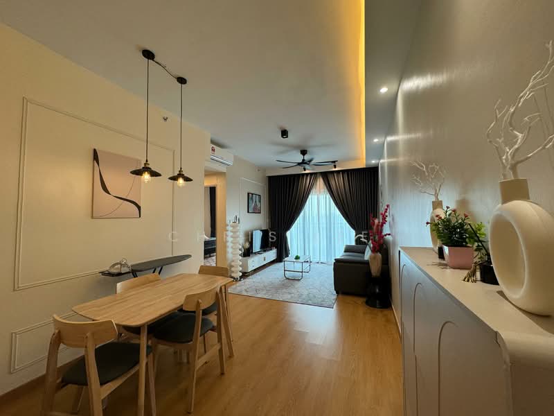 Maya Bay Residences @ Gamuda Cove untuk Untuk Disewa - RM 1,650 /bulan, Mac 2026 - Living Room - PropertyGuru.com.my