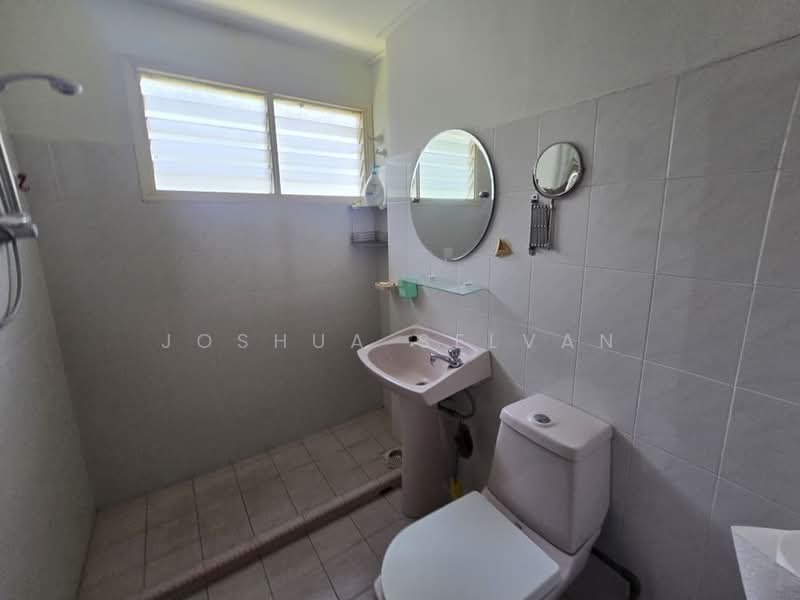 Bungalow for Sale in Bukit Damansara (Damansara Heights) - Joshua Selvan - Bathroom - PropertyGuru.com.my