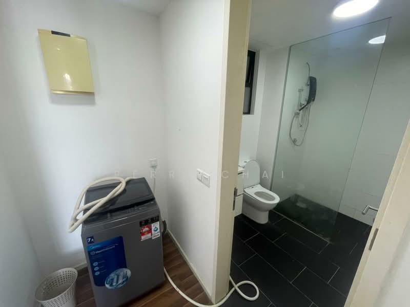 Service Residence for Rent at SqWhere Service Apartments - Perry Chai - Bathroom - PropertyGuru.com.my