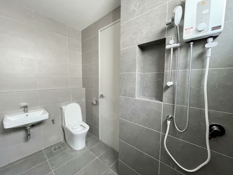 2-storey Terraced House for Rent in Telok Panglima Garang (Selangor) - Charlie Gan - Bathroom - PropertyGuru.com.my