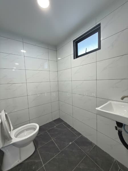 1-storey Terraced House for Sale in Taman Desa Skudai (Skudai) - Even Chun - Bathroom - PropertyGuru.com.my