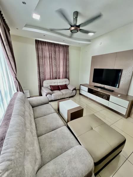 M Condominium @ Larkin untuk Untuk Disewa - RM 2,500 /bulan, Mac 2026 - Living Room - PropertyGuru.com.my
