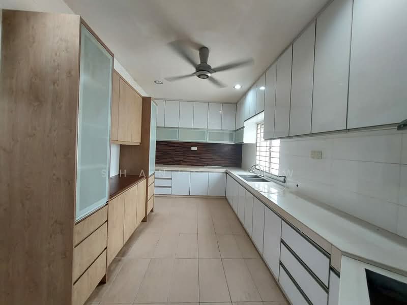 Taman Mutiara Indah untuk Untuk Dijual - RM 1,300,000, Mac 2026 - Kitchen - PropertyGuru.com.my