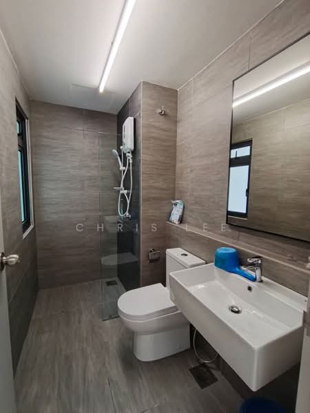 Maya Bay Residences @ Gamuda Cove untuk Untuk Disewa - RM 1,650 /bulan, Mac 2026 - Bathroom - PropertyGuru.com.my