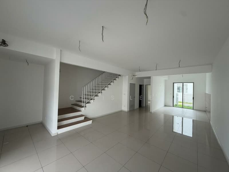2-storey Terraced House for Sale in Bandar Gamuda Cove (Dengkil) - Chris Lee - Living Room - PropertyGuru.com.my