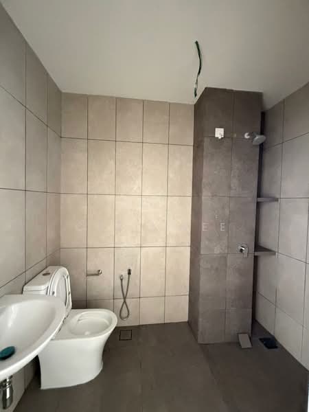 2-storey Terraced House for Sale in Bandar Gamuda Cove (Dengkil) - Chris Lee - Bathroom - PropertyGuru.com.my