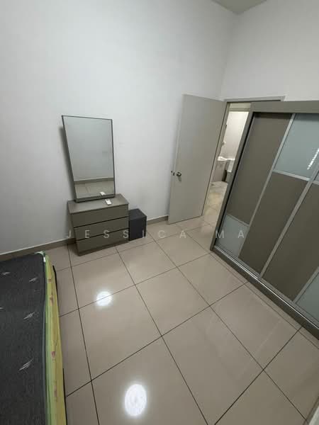 Meridin Bayvue Serviced Apartment untuk Untuk Disewa - RM 1,900 /bulan, Mac 2026 - Bedroom - PropertyGuru.com.my