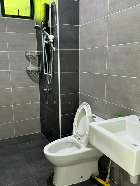 Service Residence for Rent at Marina Residence - Jessica Ma - Bathroom - PropertyGuru.com.my