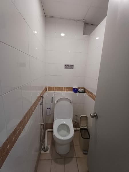 3 Two Square untuk Untuk Disewa - RM 2,000 /bulan, Mac 2026 - Bathroom - PropertyGuru.com.my