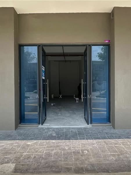 Central Park Commercial Centre untuk Untuk Disewa - RM 3,000 /bulan, Mac 2026 - Entrance - PropertyGuru.com.my