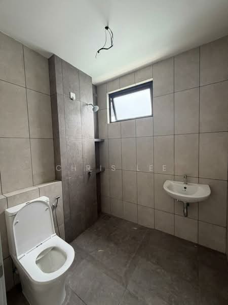 2-storey Terraced House for Sale in Bandar Gamuda Cove (Dengkil) - Chris Lee - Bathroom - PropertyGuru.com.my