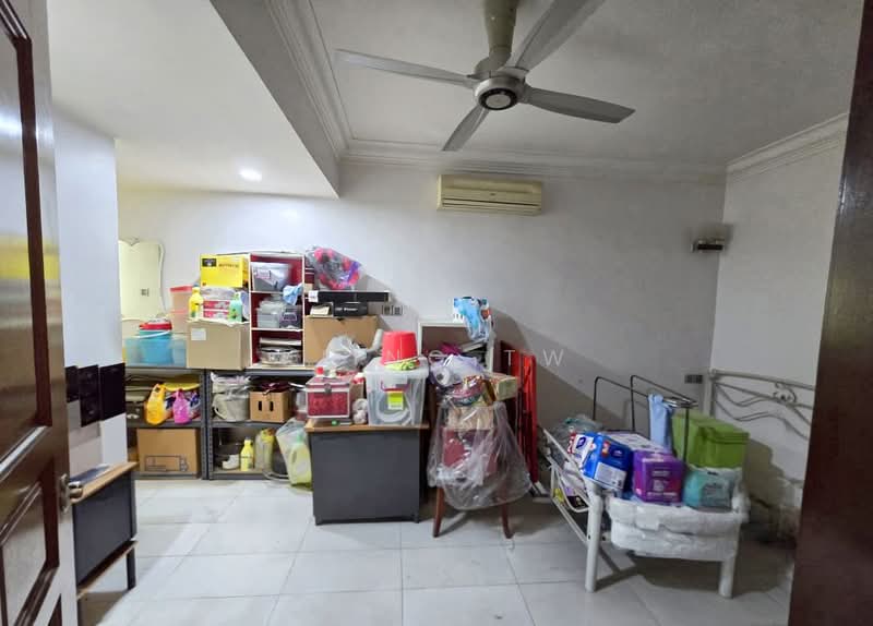 Rumah Teres 2-Tingkat untuk Dijual di Taman Megah Kepong (Kepong) - Kiing TW - Interior - PropertyGuru.com.my