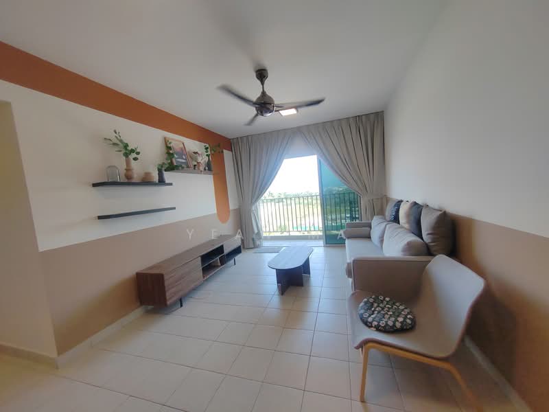 Danau Ria untuk Untuk Dijual - RM 300,000, Apr 2026 - Living Room - PropertyGuru.com.my