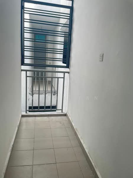 Condominium for Sale at PARC Regency (Residensi Masai) - Kavin Tan - Corridor - PropertyGuru.com.my