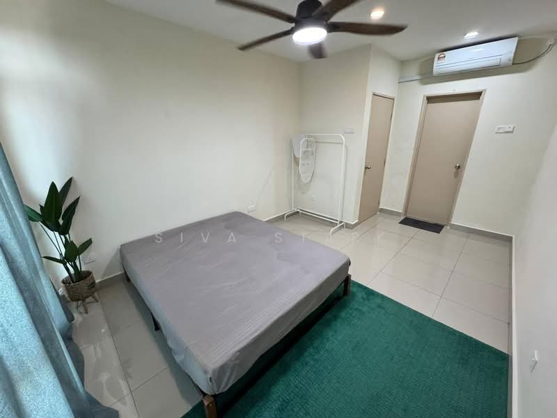 Taman Daya - Jalan Sagu 34 untuk Untuk Dijual - RM 380,000, Apr 2026 - Bedroom - PropertyGuru.com.my