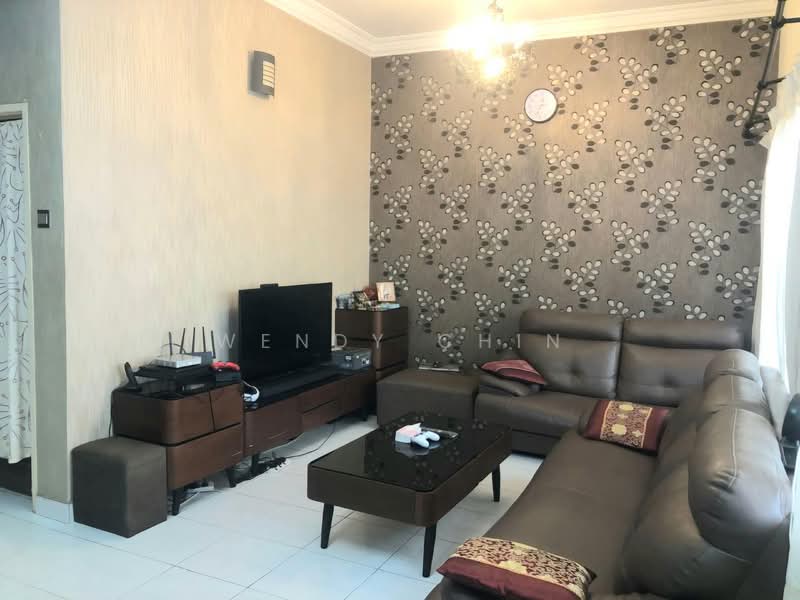 2-storey Terraced House for Sale in Taman Puchong Prima (Puchong) - Wendy Chin - Living Room - PropertyGuru.com.my