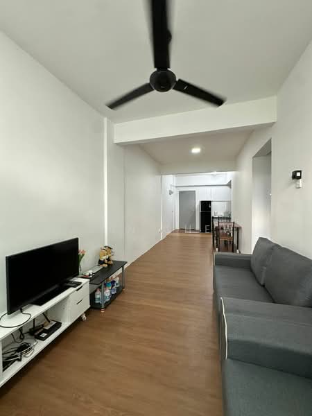 Apartment for Sale at Taman Pulai Mutiara - Alan Chew - Living Room - PropertyGuru.com.my